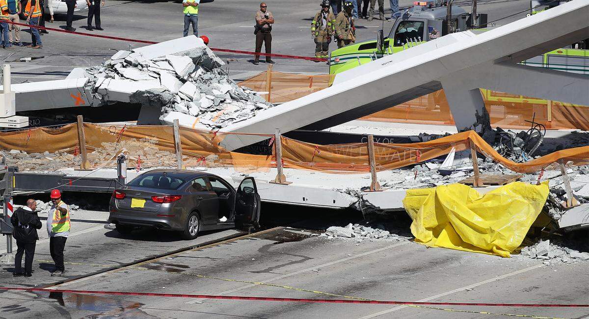 Seis personas murieron cuando el puente peatonal de FIU se desplomó el 15 de marzo de 2018.