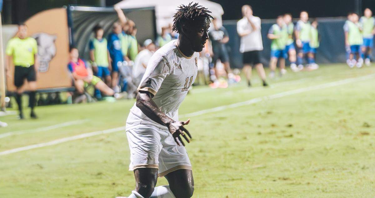 FIU forward Michael Appiah is back and hoping to lead the Panthers on a deep NCAA Tournament run.