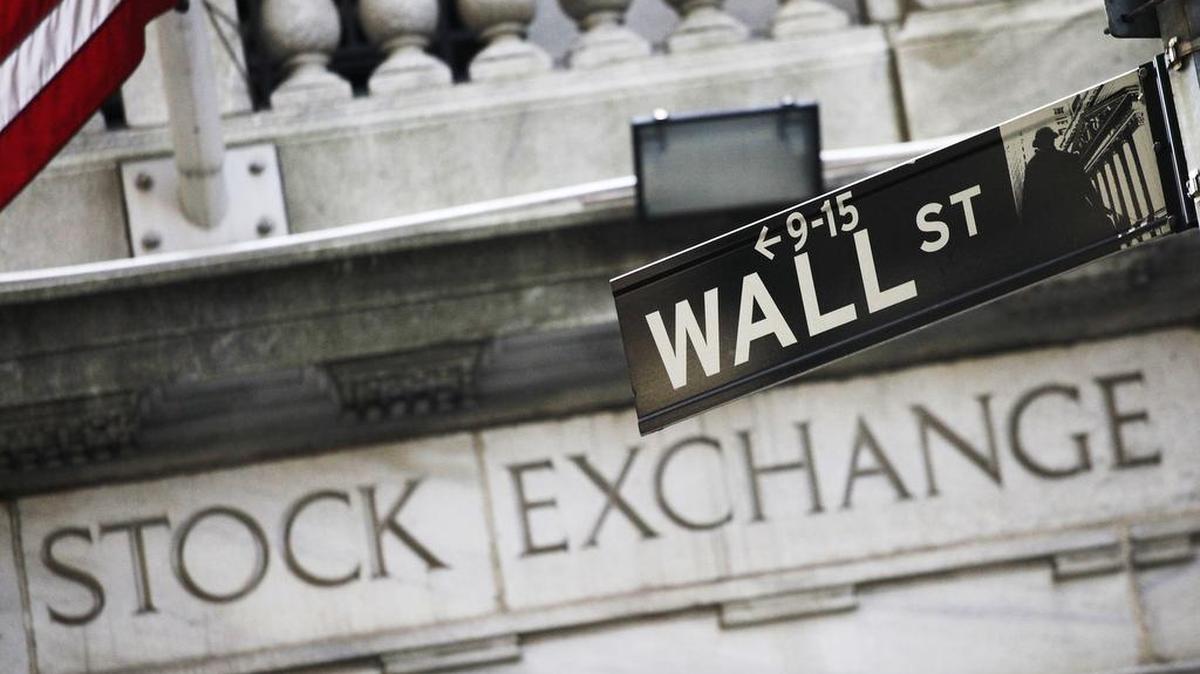 Investors are wary after a brutal two months. They’re skeptical of presidential pronouncements regarding the trade war with China. They’re unconvinced the United Kingdom’s exit from the European Union will be smooth and orderly. And they’re anxious over a Federal Reserve seemingly determined to continue to raise interest rates.