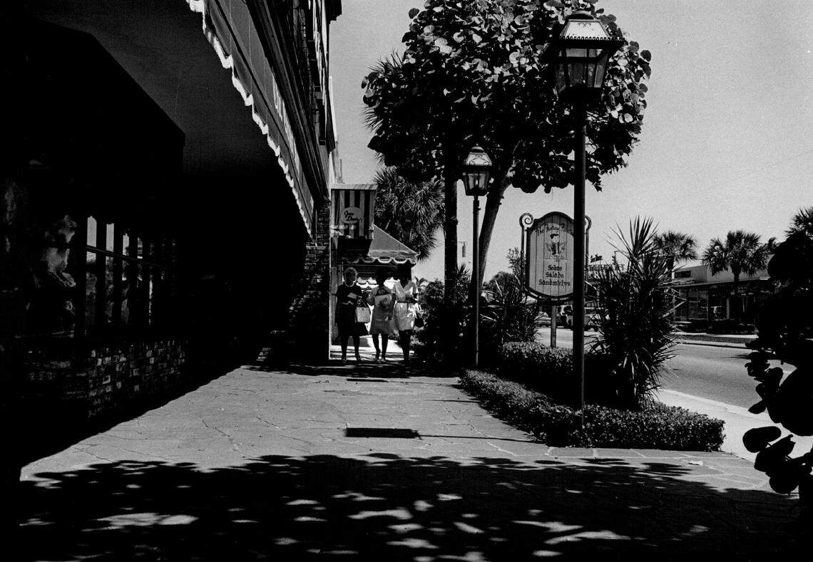 Las Olas Boulevard’s business district.