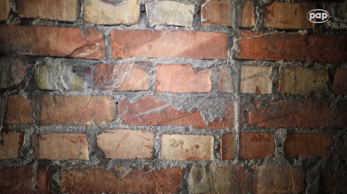 A brick branded by the brickyard supplier.