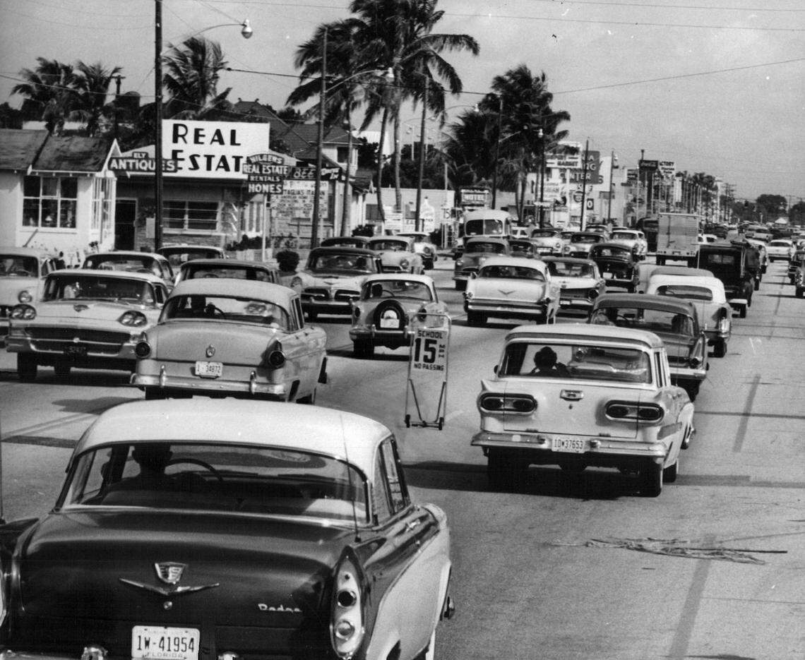 Traffic on U.S. 1 in Dania in 1959.