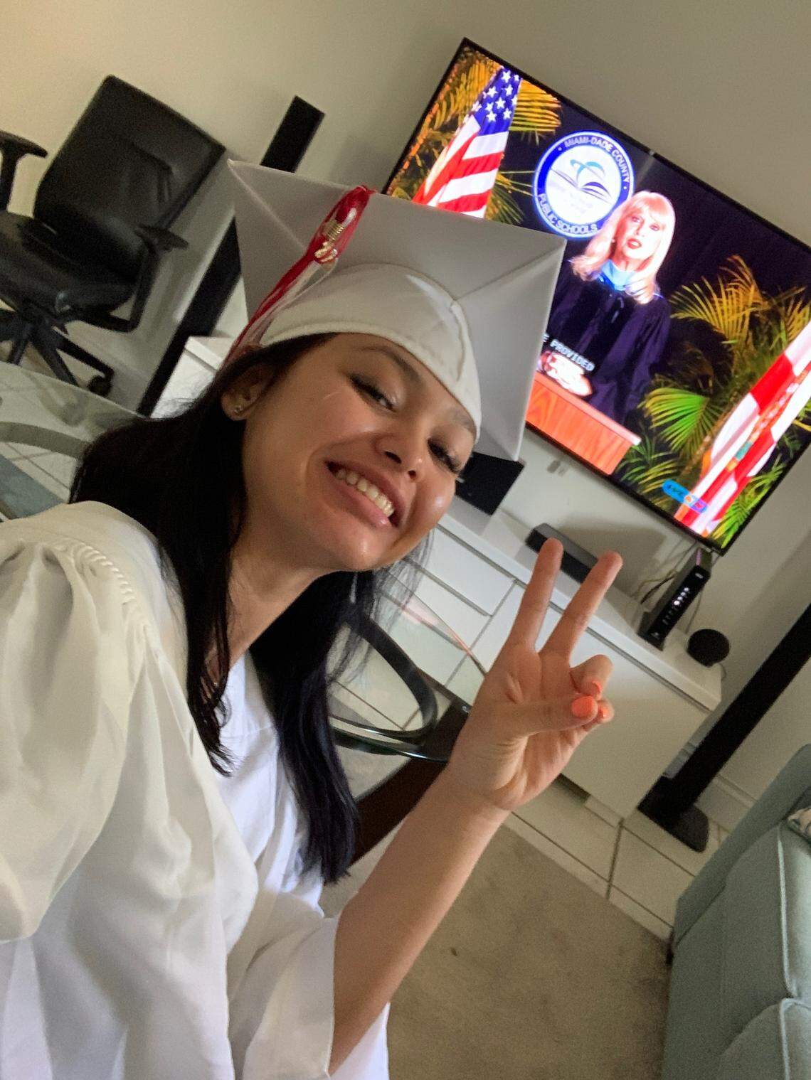 Grisell Mendoza on her 2020 high school graduation day.