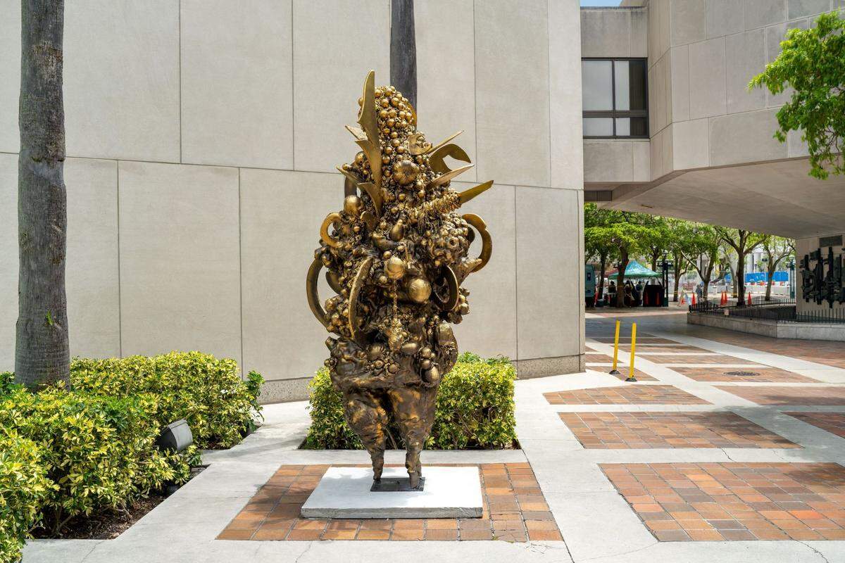‘It had to be something that appealed to everyone — the people who take the bus there, or who work in a government office, and there’s a cross-range of people, working-class people, so many who are multicultural, Hispanic, African American. … I wanted the work to speak to them,’ says Dominican-born artist Charo Oquet, of her ‘Points of Joy’ sculpture.
