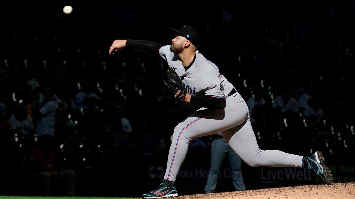 Miami Marlins’ Pablo Lopez pitches during the seventh inning of a baseball game against the Milwaukee Brewers, Sunday, Oct. 2, 2022, in Milwaukee. (AP Photo/Aaron Gash)