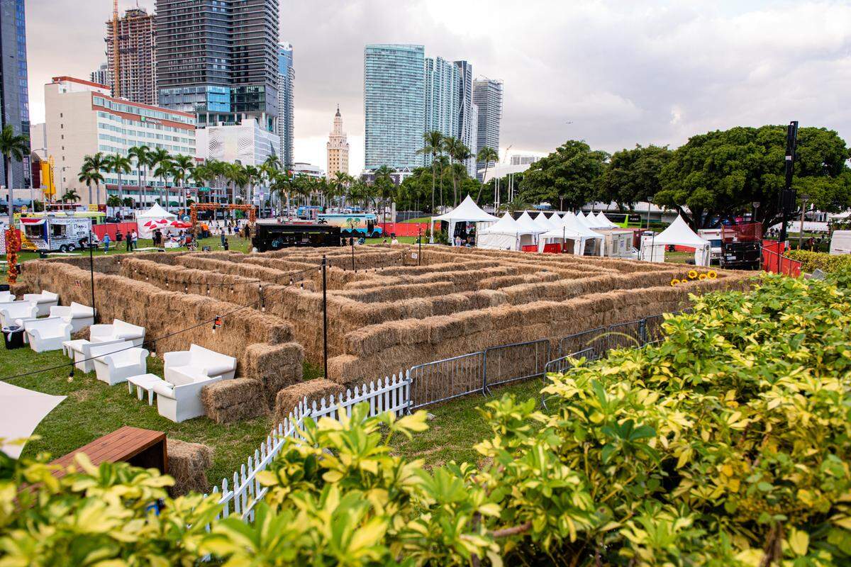 Hay Maze Miami includes fall photo opps, a beer garden and rum tastings, as well as Halloween events.