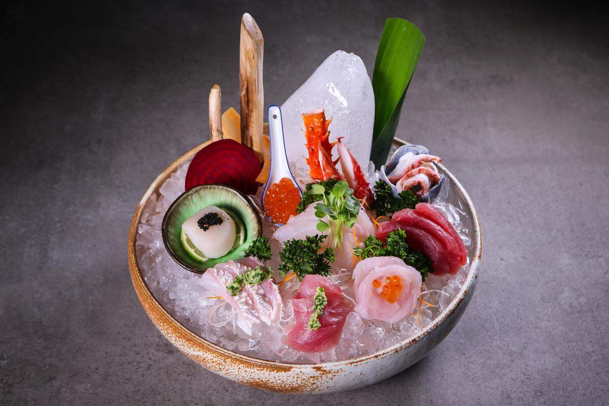 Sashimi at Kosushi.