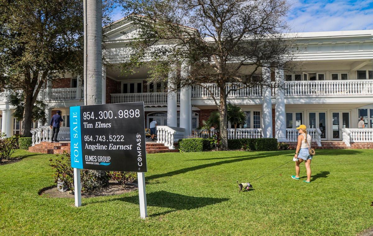 View of La Maison Blanche —the White House — a 1930s neoclassical estate on the Intracoastal on a 1-acre plot of land in Fort Lauderdale on Dec. 23, 2023. The home will be demolished after its contents are sold in an auction. A 20,000-square-foot modernist home will be built on the grounds.