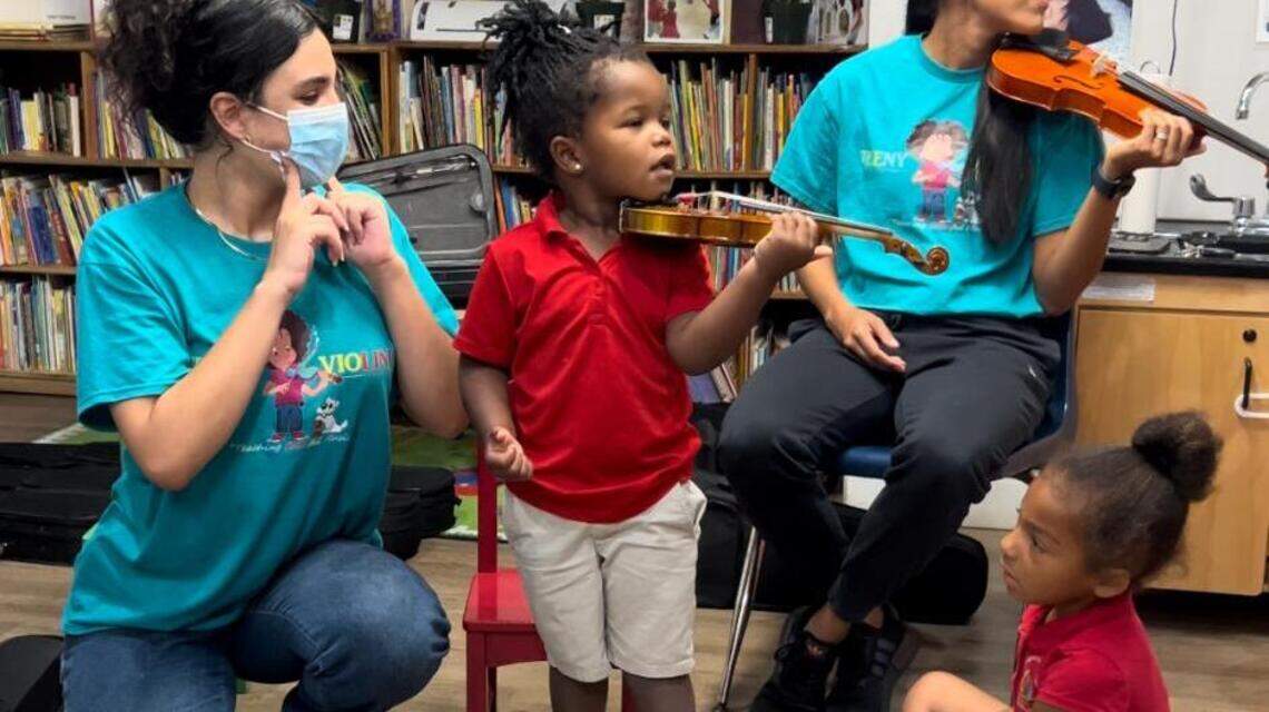 ‘Music should be accessible to everyone’: Miami nonprofit teaches kids to play violin