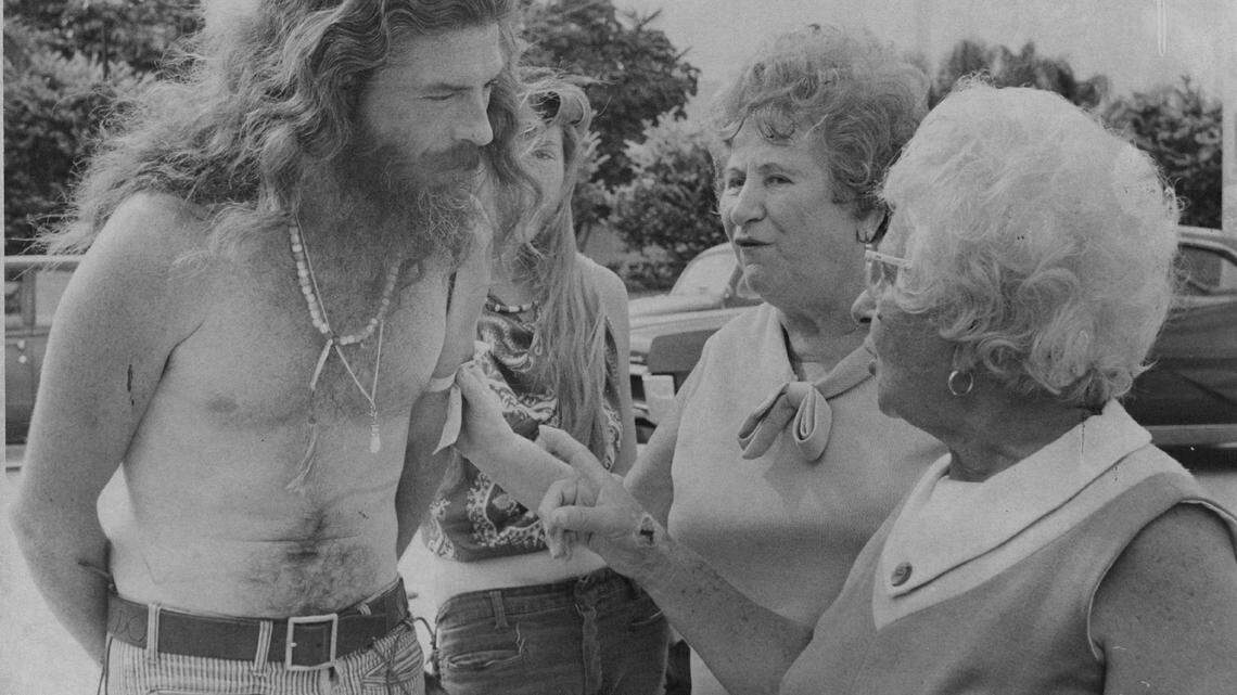 A meeting of different generations in the Miami area in 1969.