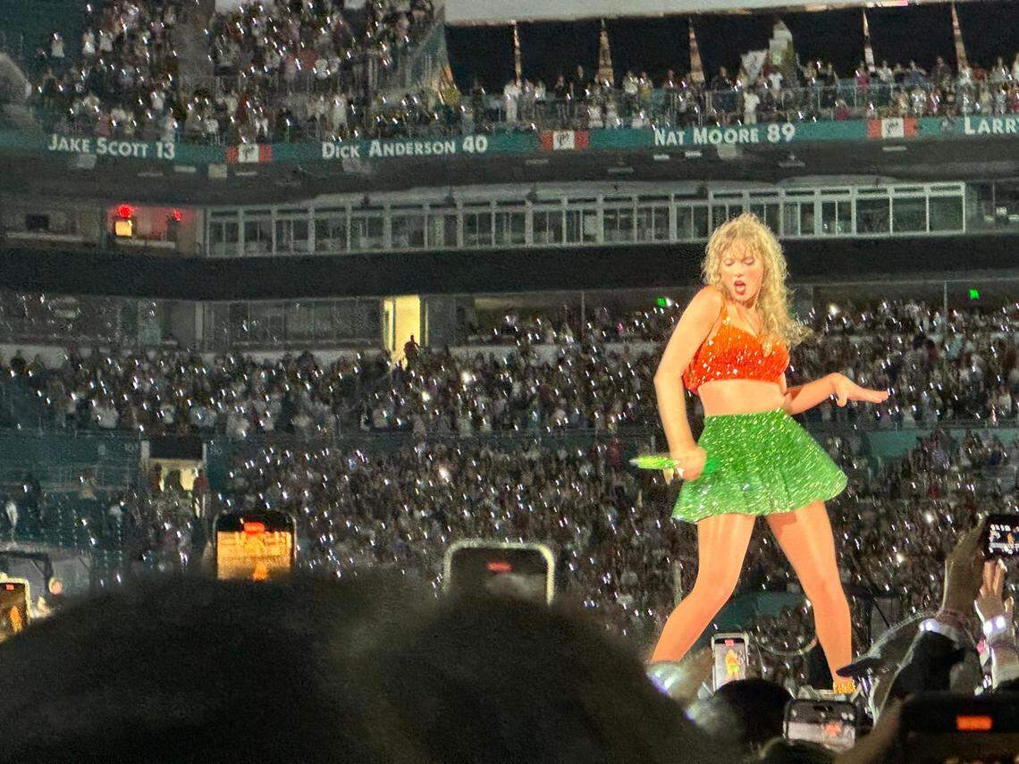 Is Taylor Swift a fan of The U?