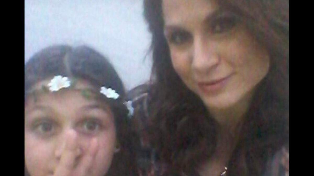 Photo from the GoFundMe page to cover funeral and memorial costs for Arya Gray, 15