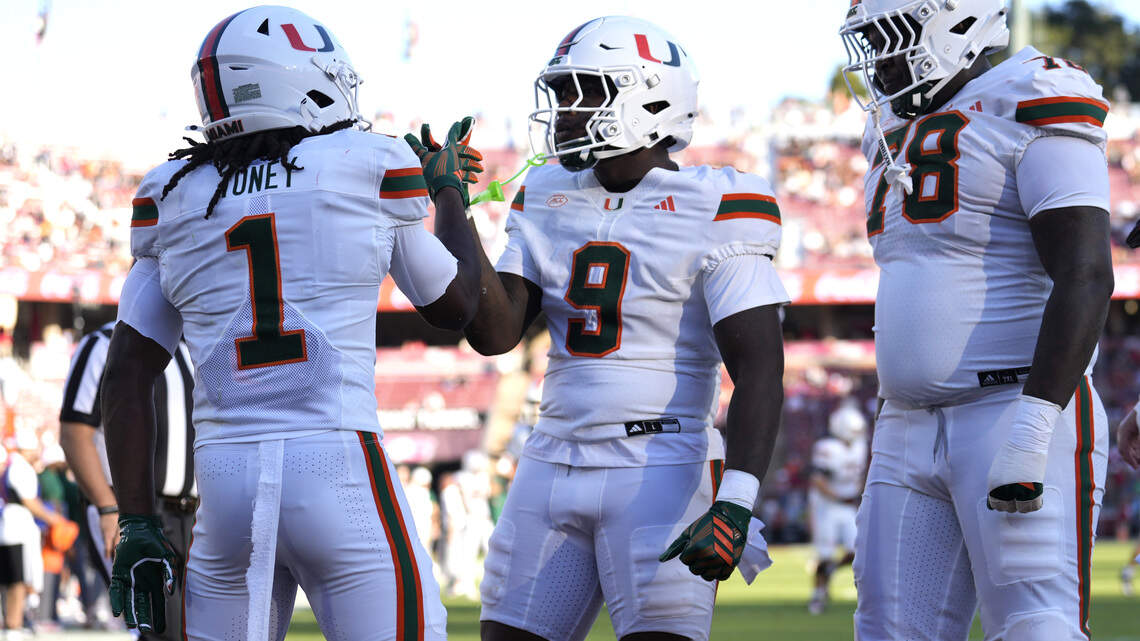 10 notable stats from No. 7 Miami Hurricanes’ season-opening rout of Stanford