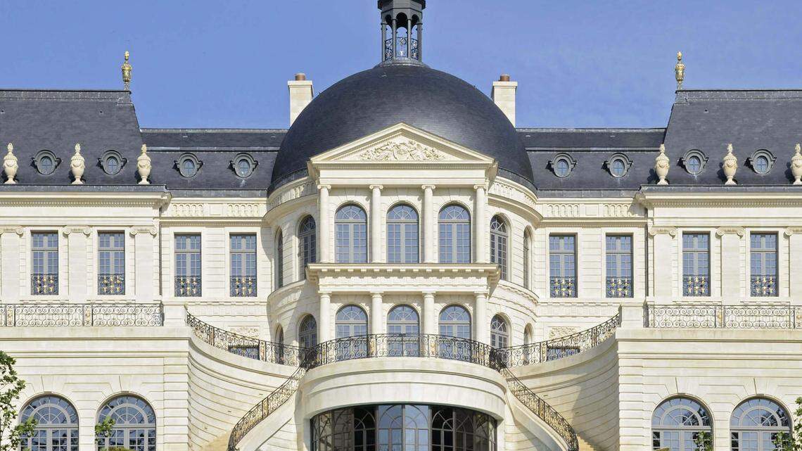 Follow the money: How a tiny nation became the financial hub of the rich — and the corrupt