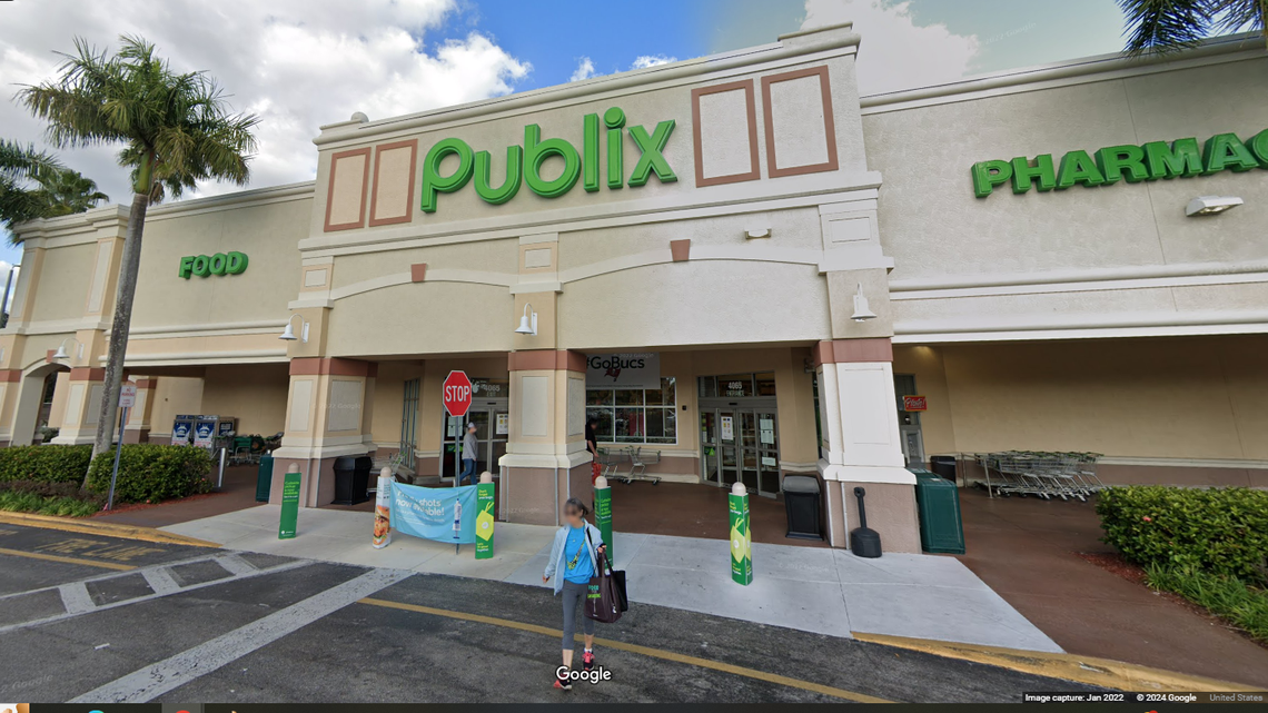 A Fort Myers man won $1 million in the Florida Lottery with a $50 ticket purchased at a Publix store, lottery officials say.