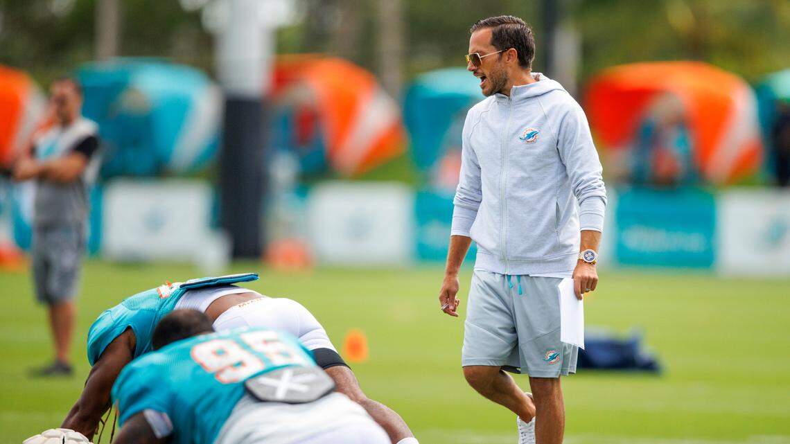 Miami Dolphins head coach Mike McDaniel talks to his players during NFL football training camp at Baptist Health Training Complex in Hard Rock Stadium on Sunday, August 7, 2022 in Miami Gardens, Florida.