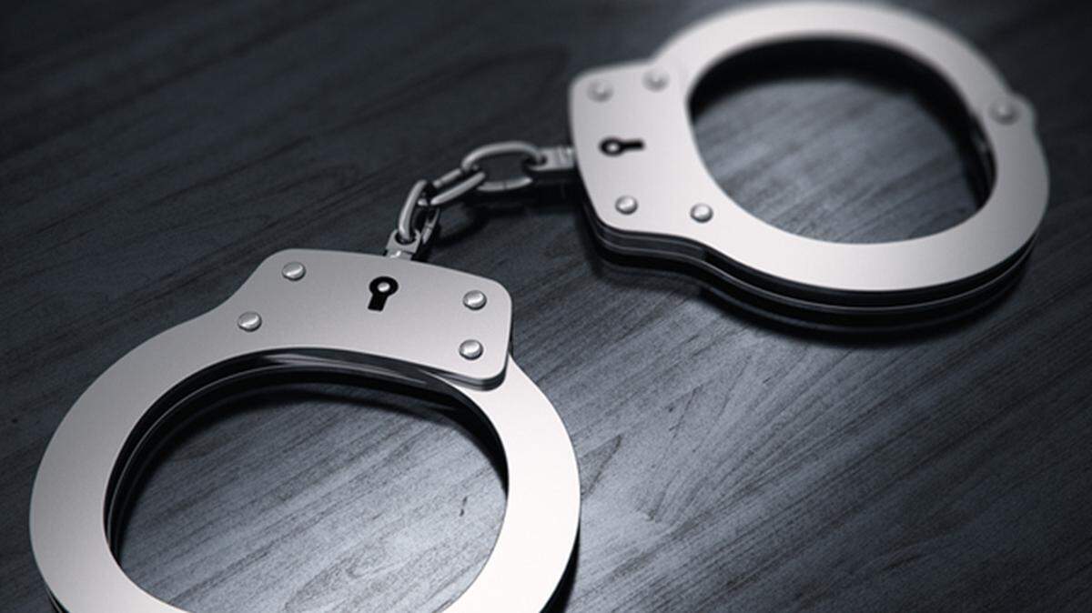 Coral Springs cop used COVID relief loan to repair his own vintage car, feds say