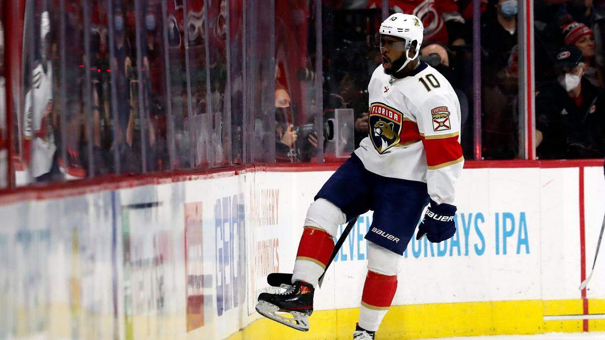 Florida Panthers’ Anthony Duclair (10) celebrates after his goal against the Carolina Hurricanes during an NHL hockey game in Raleigh, N.C., Saturday, Jan. 8, 2022. (AP Photo/Karl B DeBlaker)