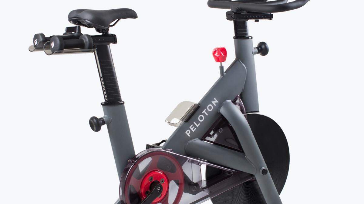 Peloton CEO and president Barry McCarthy in an Aug. 15, 2022 memo to employees said the company plans a “significant and aggressive reduction” of its store 86-store retail footprint.