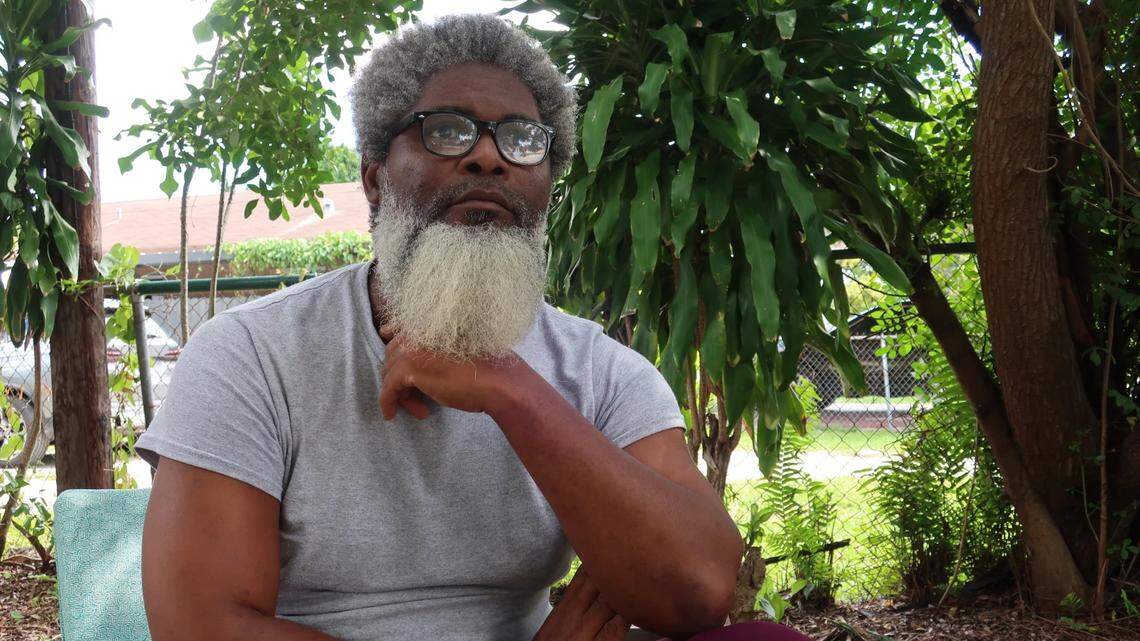 Amaury Pacheco, 54, arrived in Miami in late August after applying through the Biden Administration’s humanitarian parole program for people from Cuba, Haiti, Venezuela and Nicaragua.