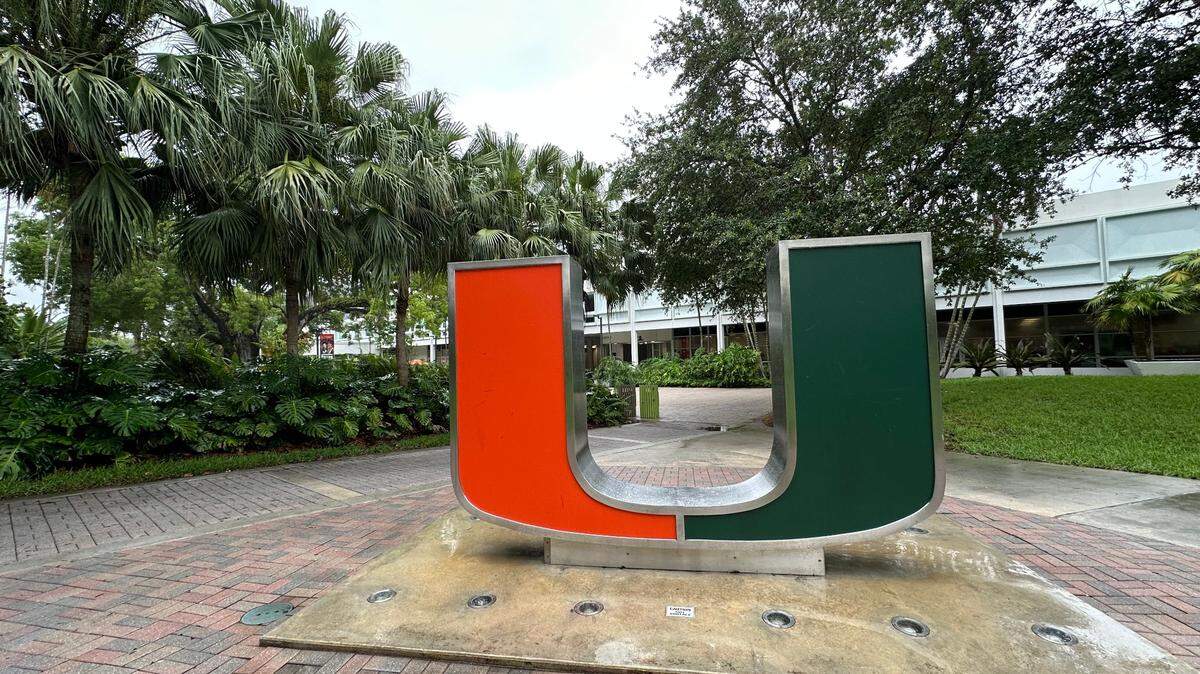 The U is a popular photo op space for grads and incoming students and guests on the University of Miami’s campus near the University Center, the school’s bookstore, library and pool.