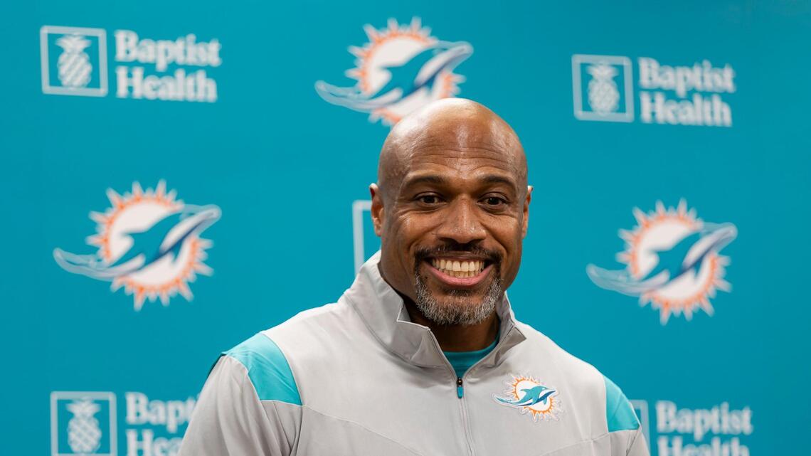 New Dolphins DC Anthony Weaver sheds light on scheme, plan for Ramsey and more