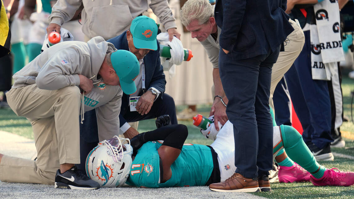 Dolphins face Jets without starting strong-side linebacker