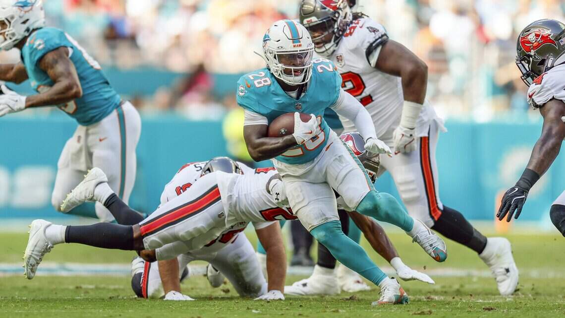 Dolphins star running back De’Von Achane named to NFL Top 100