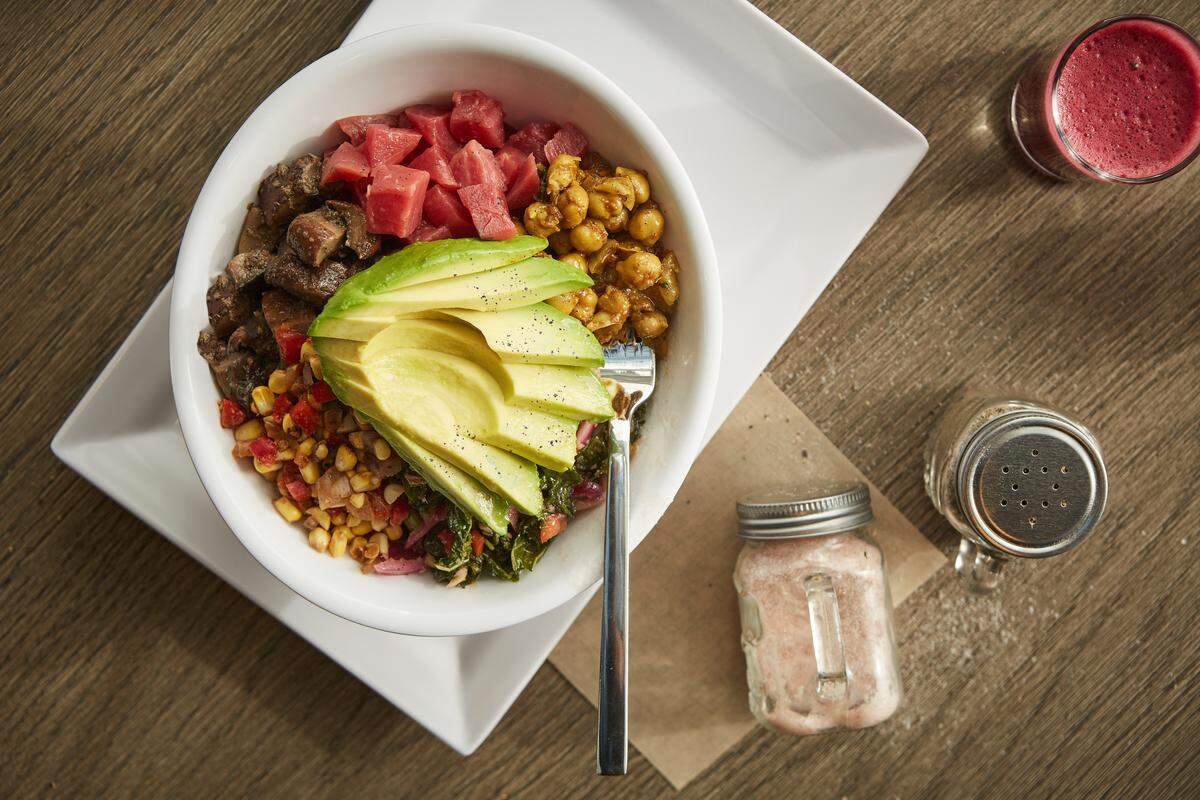 The Buddha Bowl at Delicious Raw.