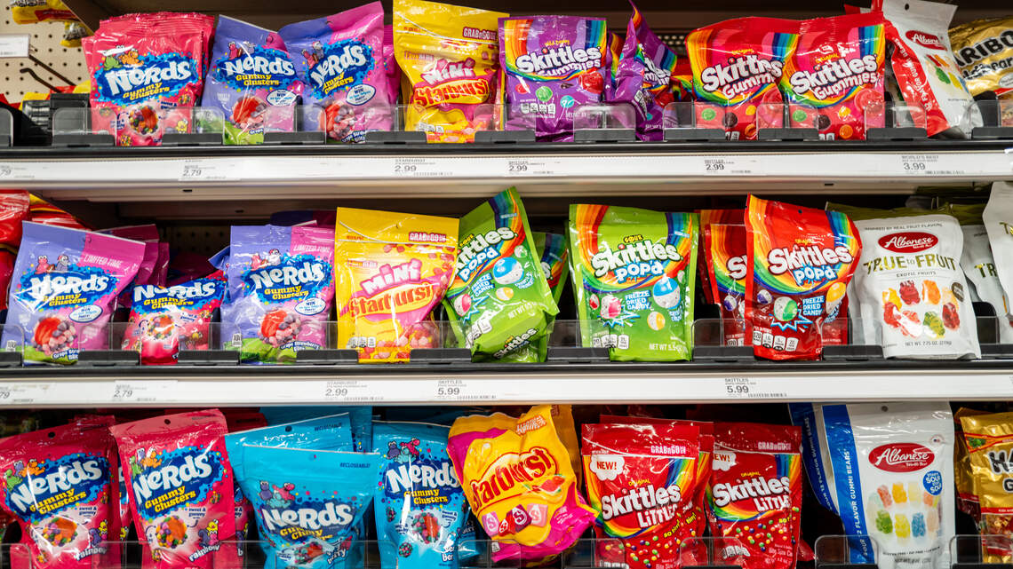 These award-winning snacks from the 2026 Sweets & Snacks Expo are proof that nostalgic flavors are back