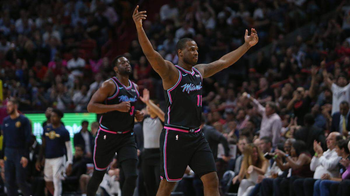 El escolta del Heat Dion Waiters (11) celebra contra los Nuggets el 8 de enero en el American Airlines Arena.