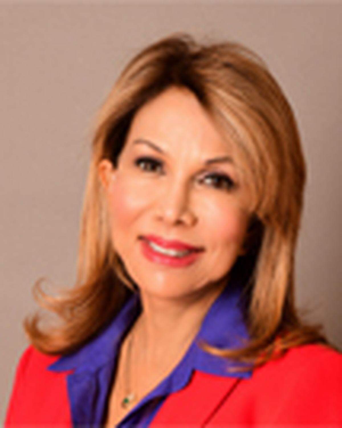 Doctora Marta Pérez, Distrito 8