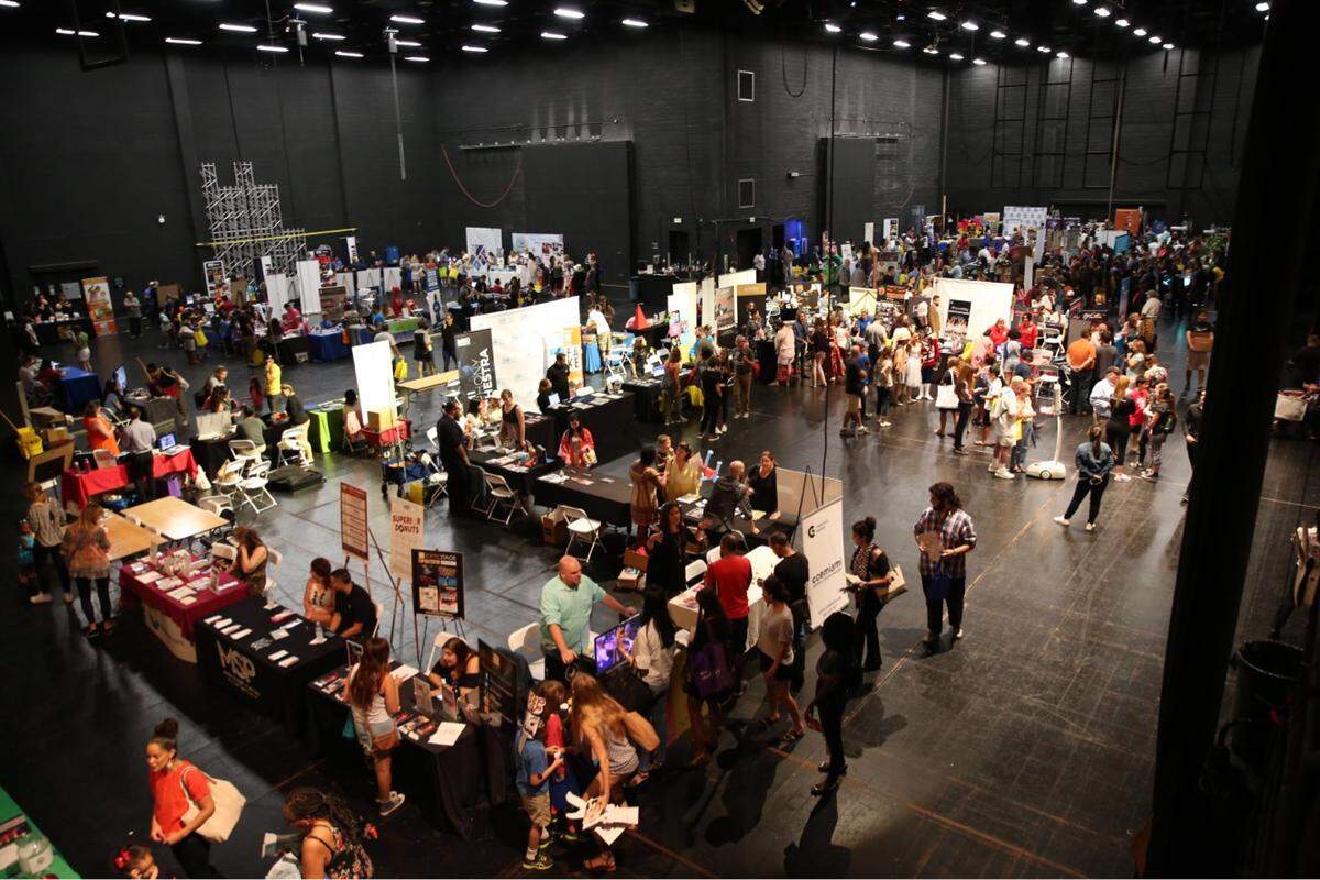 Featured at ArtsLaunch was the Miami Downtown Development Authority Community Arts Village showcasing about 100 of Miami’s cultural organizations, including YoungArts, the Miami Book Fair, and Perez Art Museum.