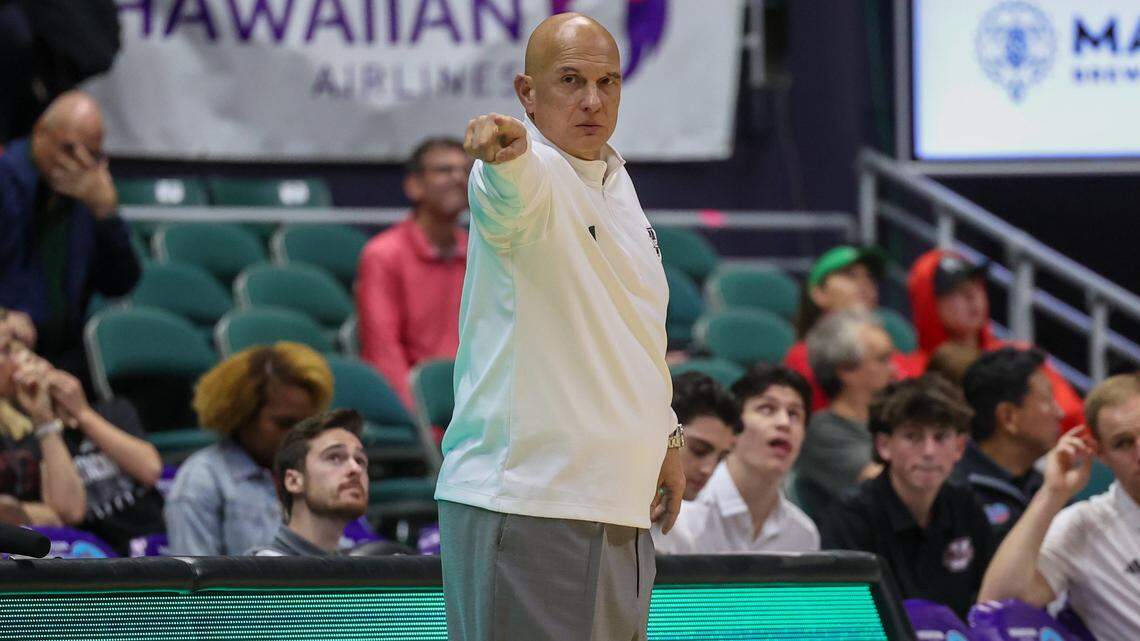 Caputo, Martin coming ‘home’ for Orange Bowl Basketball Classic