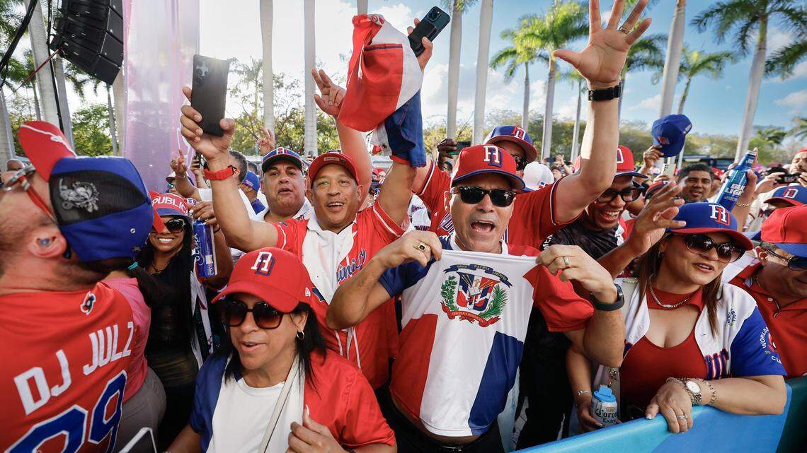 Miami’s WBC Pool (D) party: Venezuela vs. Dominican Republic