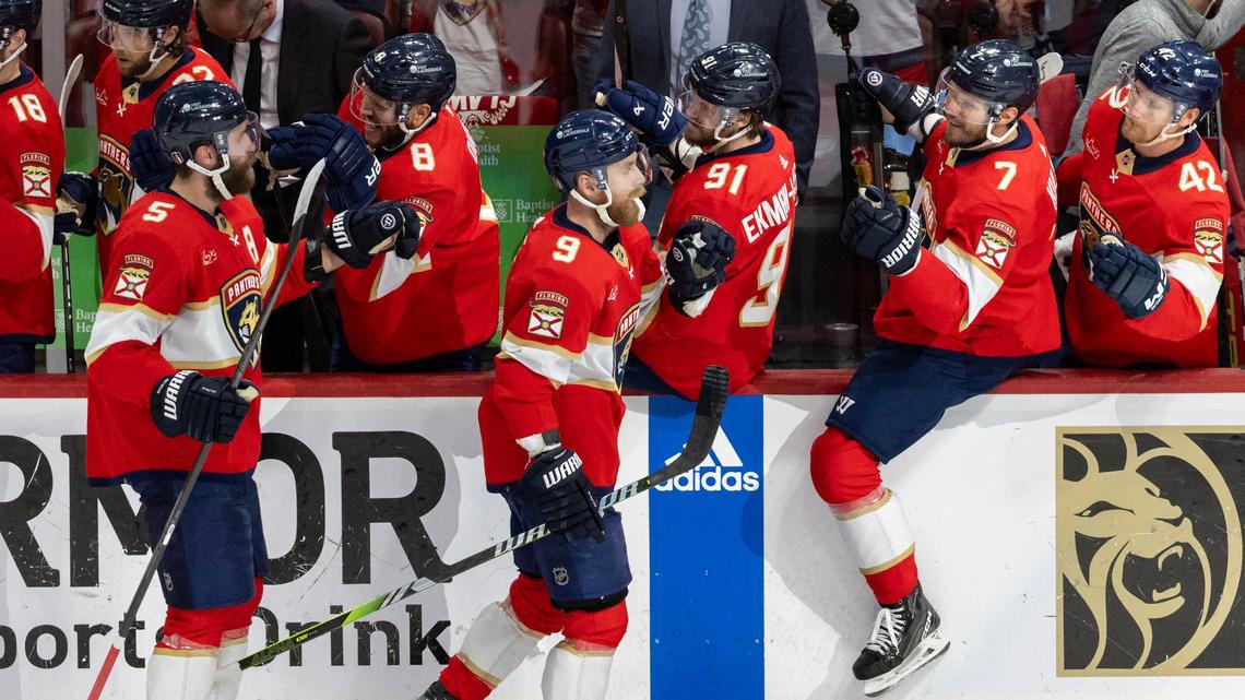 Florida Panthers center Sam Bennett (9) celebrates with the bench after scoring a goal against the New York Rangers during the first period of Game 6 during the Eastern Conference finals of the NHL hockey Stanley Cup playoffs at the Amerant Bank Arena on Saturday, June 1, 2024, in Sunrise, Fla.