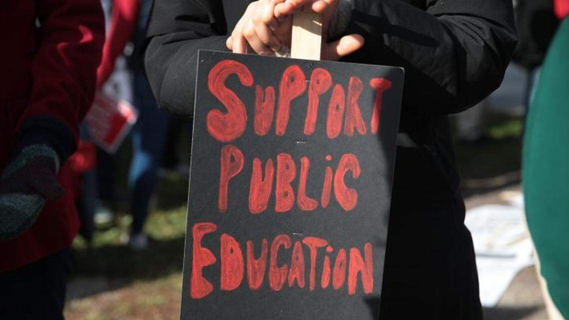 Florida’s public schools are in a tug-of-war with charter, religious and other schools for state resources.