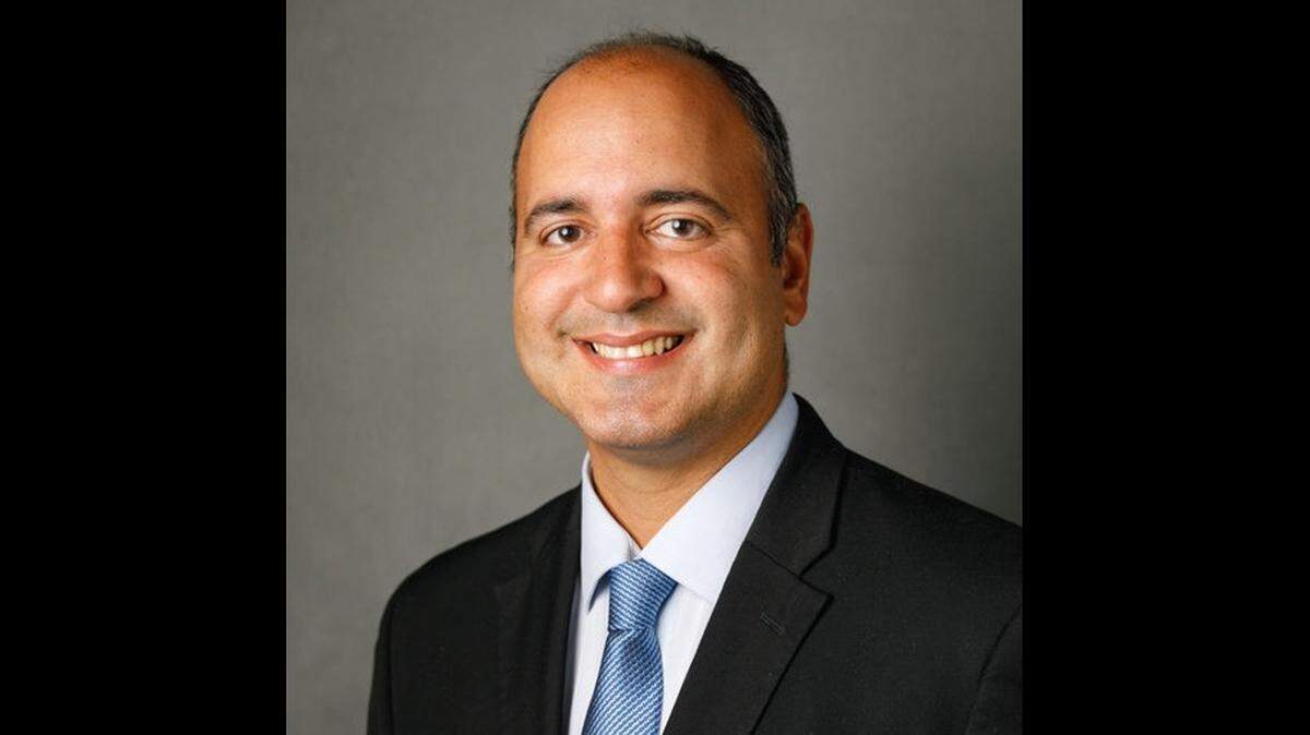 Dr. Alberto R. Ramos, an associate professor of neurology at the University of Miami’s Miller School, is the lead author of the study “Sleep and Neurocognitive Decline in the Hispanic Community Health Study / Study of Latinos.” The study was published Wednesday in Alzheimer’s & Dementia: The Journal of the Alzheimer’s Association.