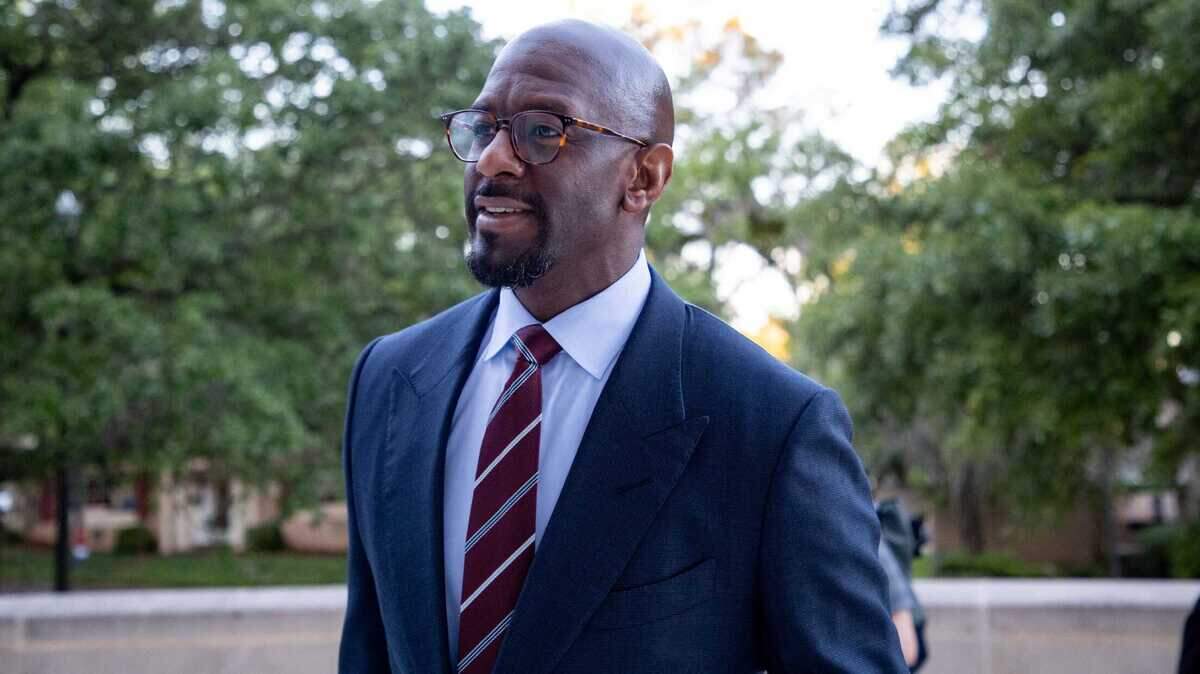 Andrew Gillum, former Tallahassee mayor and 2018 Democratic nominee for Florida governor, arrives at the federal courthouse for jury selection for his corruption trial on April 17.