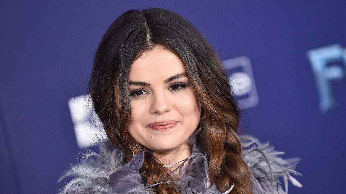 Selena Gomez shares why she won’t be sharing a first dance with Fiancé Benny Blanco at their wedding