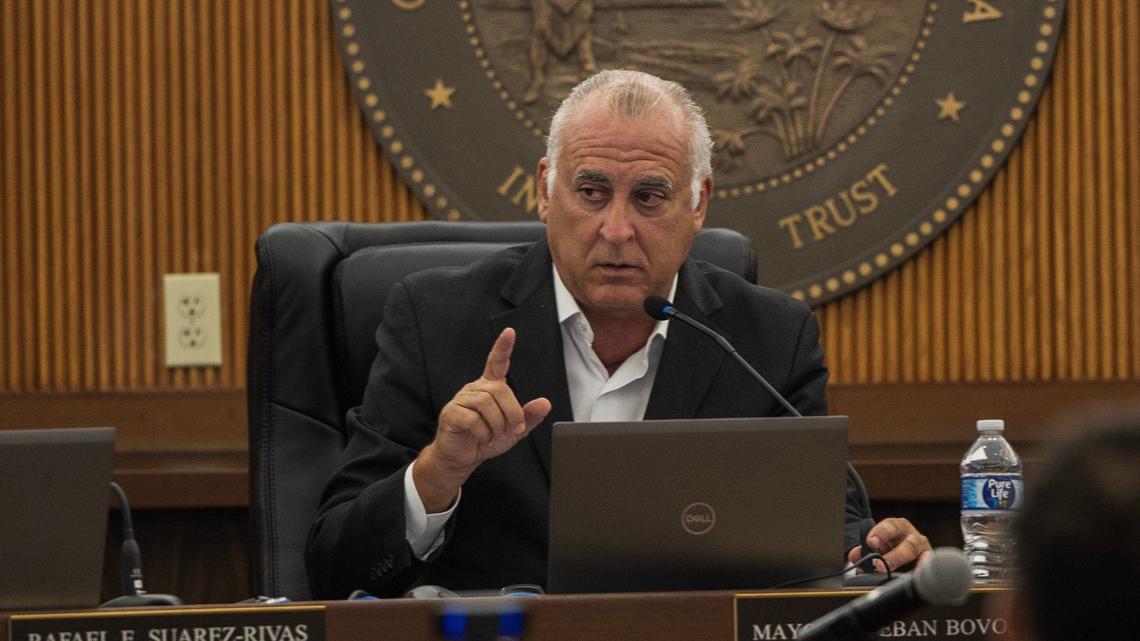 Mayor Esteban “Steve” Bovo, discussed the franchise fee on water and sewer bills during a City Council meeting at City Hall on Tuesday, Aug. 13, 2024.