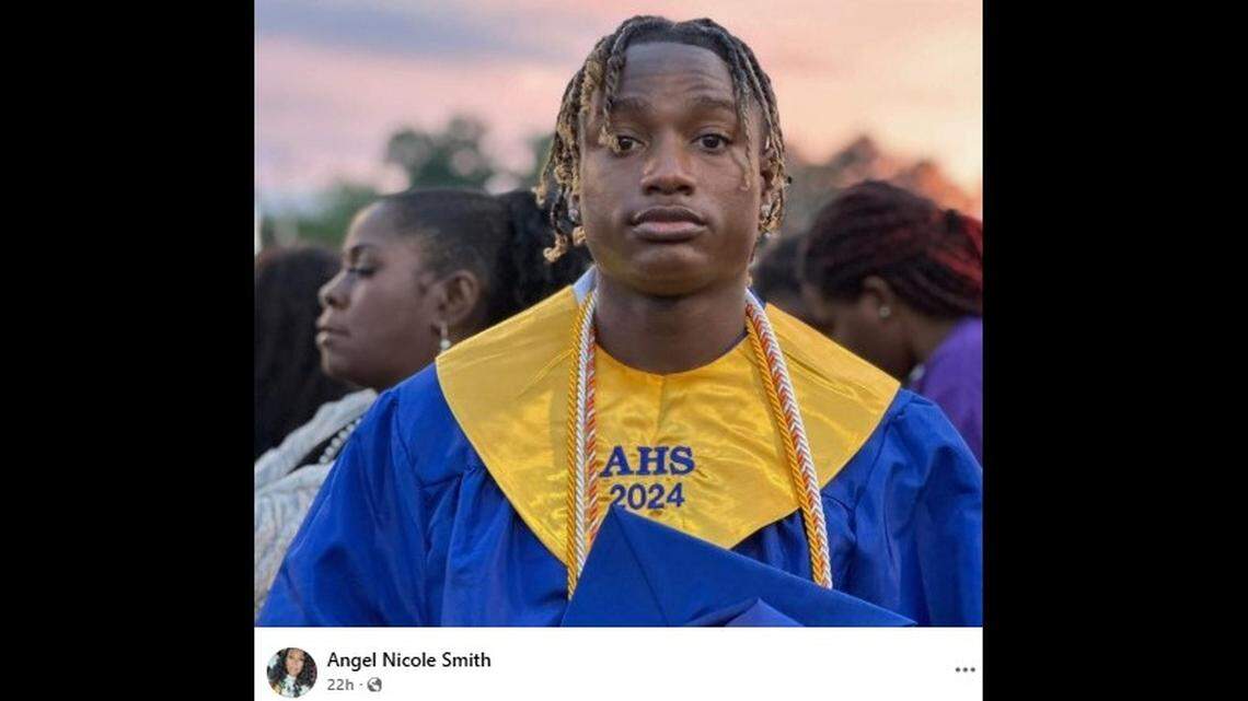 Jabari Peoples, 18, was fatally shot by an Alabama officer at a soccer park, police said. Now, his family seeks answers.
