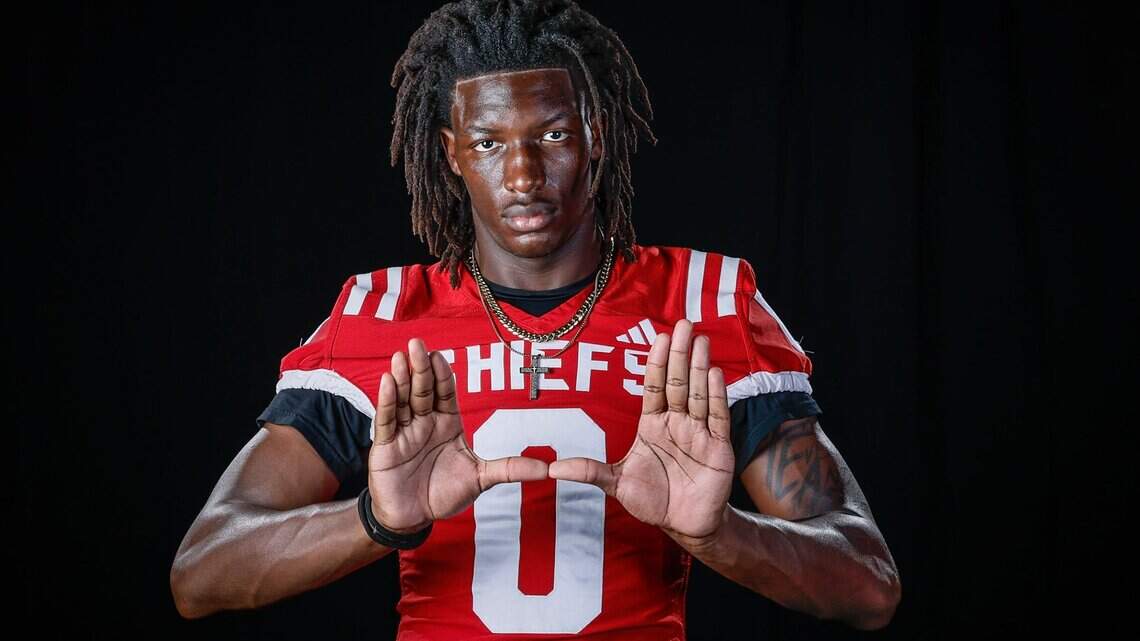 Here’s a look at the Miami Herald’s top 25 Broward high school football recruits