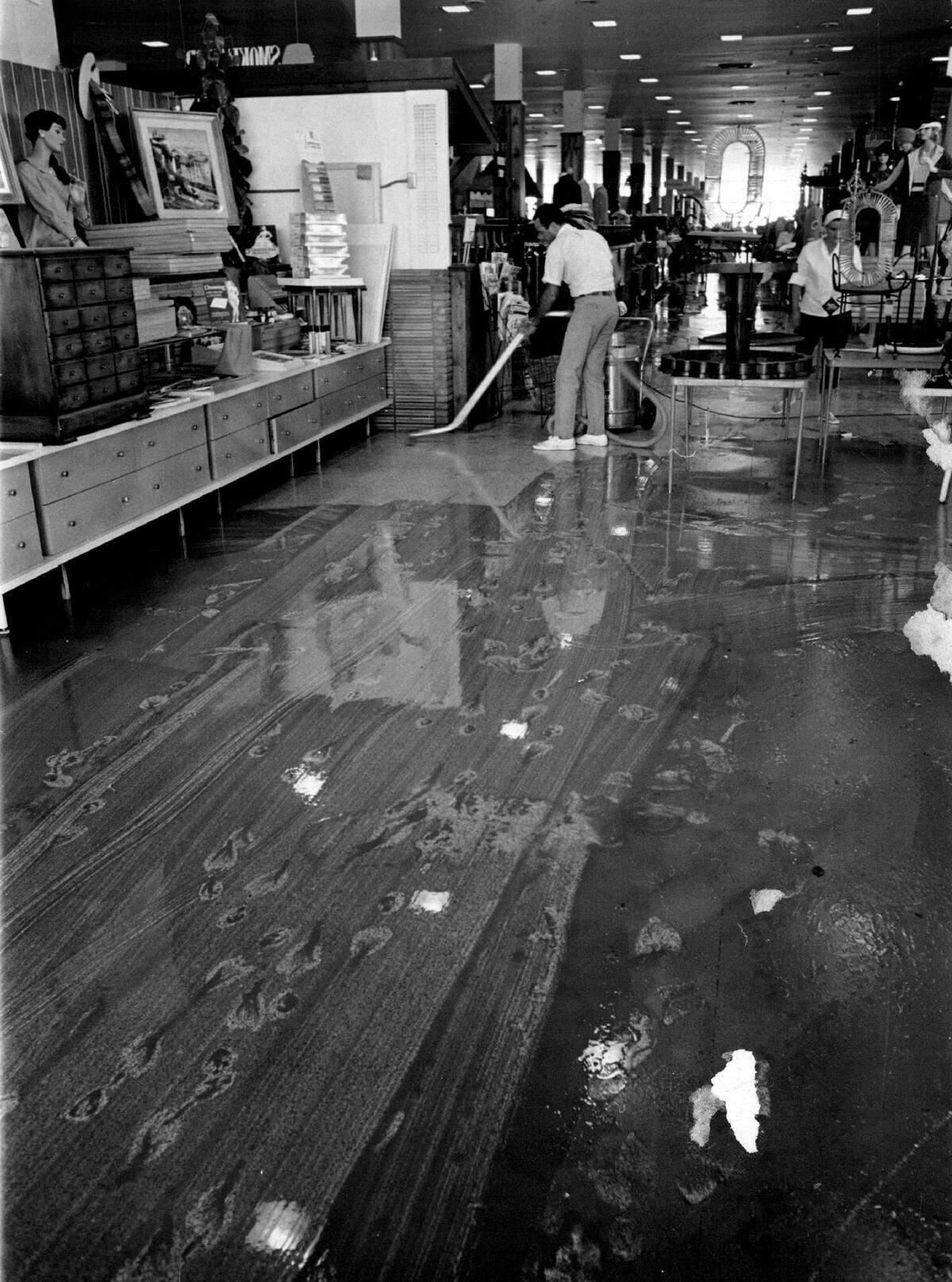 Jordan Marsh’s main floor after Hurricane Betsy it Miami.