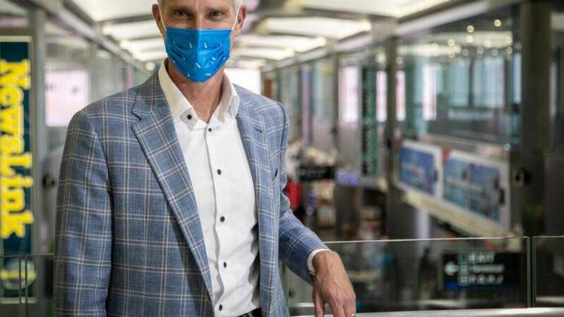American Airlines chief rejects pilots’ bid to dodge Covid vaccine, takes on cruise industry