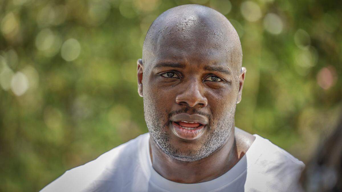 Miami Dolphins guard James Daniels (78) speaks to reporters after mandatory minicamp at the Baptist Health Training Complex in Miami Miami Gardens, Florida on Wednesday, June 11, 2025