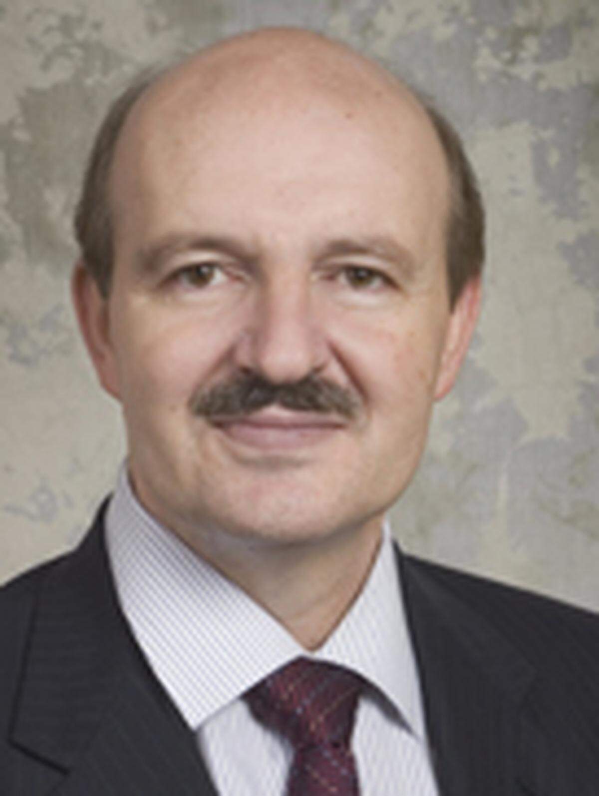 Dr. Ihsan Salloum is chief of the division of alcohol and drug abuse: treatment and research within the University of Miami Health System’s Department of Psychiatry, as well as a professor of psychiatry within the Miller School of Medicine.
