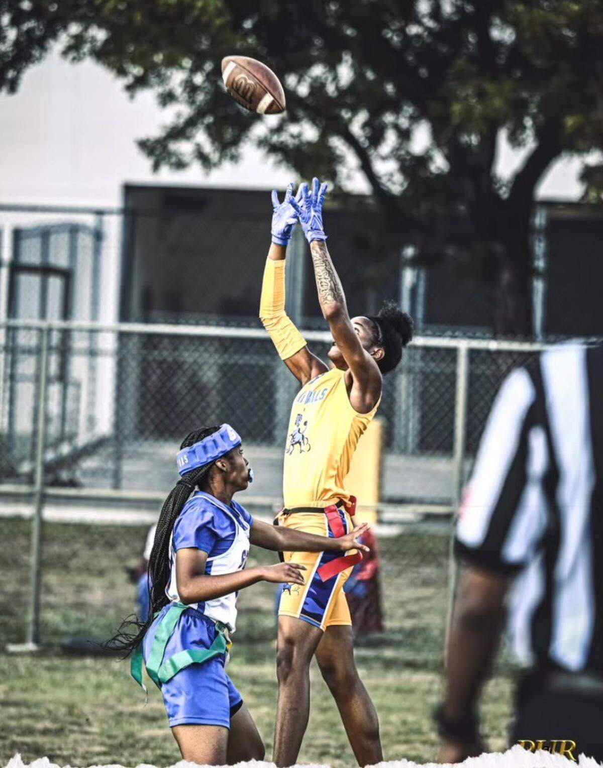Miami Northwestern’s Dezaria Hampton is the Miami Herald’s Flag Football Player of the Year.