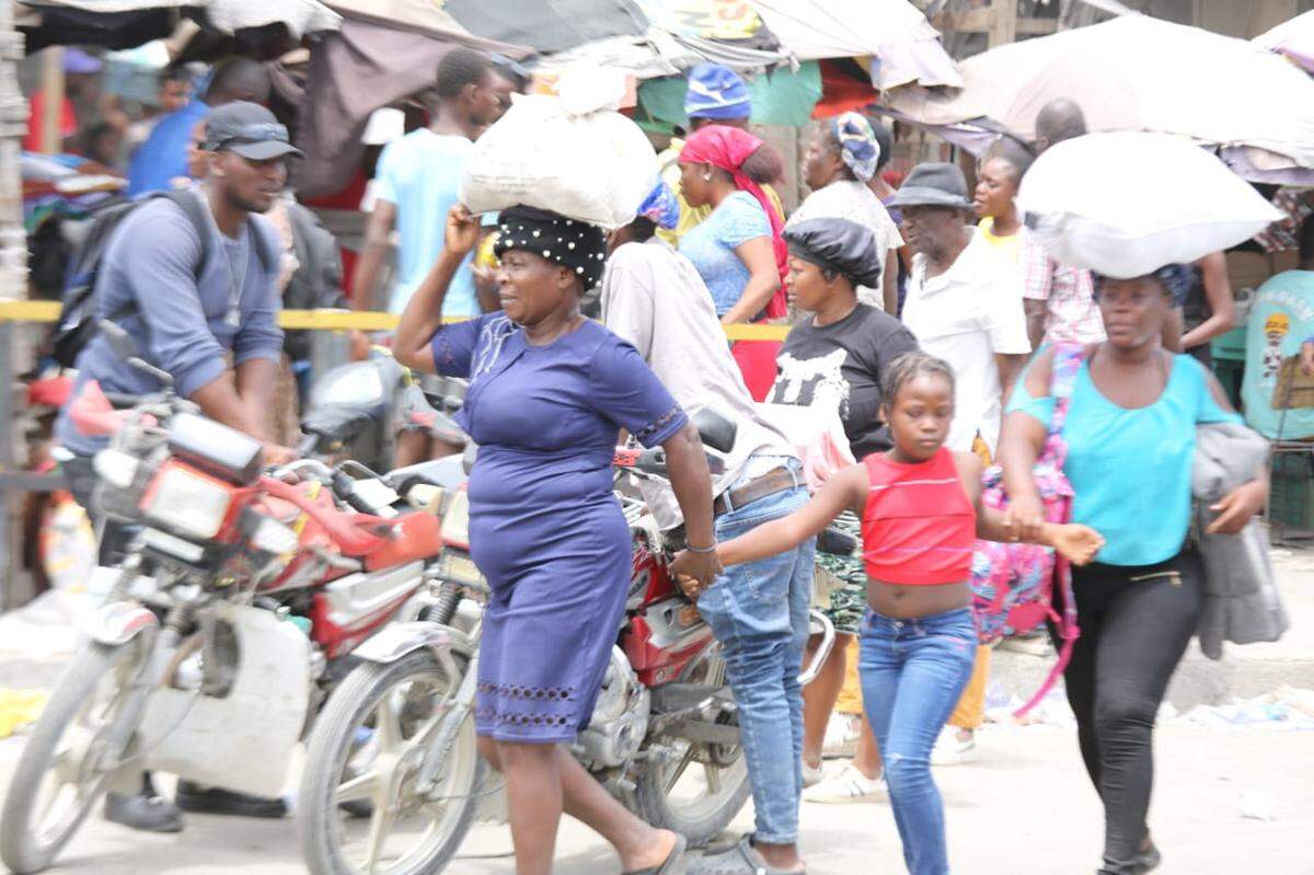 An ongoing gang war in Port-au-Prince forced residents in the Cul-de-Sac to abandon their homes and flee to safety on Monday, May 11, 2026. The vast plain is home to rival armed groups fighting for control of the area. Doctors Without Borders/Médecins Sans Frontières said its staff was forced to evacuate and suspend operations at its hospital in the Cité Soleil neighborhood of Port-au-Prince after more than 24 hours of heavy clashes between armed groups.