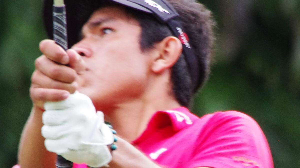 Augusto Nunez won the season-ending Latinoamerica Tour event at Trump National by one stroke.